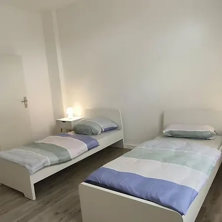 شقة Fuer Bis Zu 6 Personen Zu Vermieten! أوبيرهاوزين
